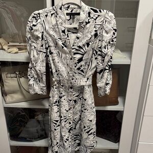White House Black Market Monochrome Leaf Print Dress